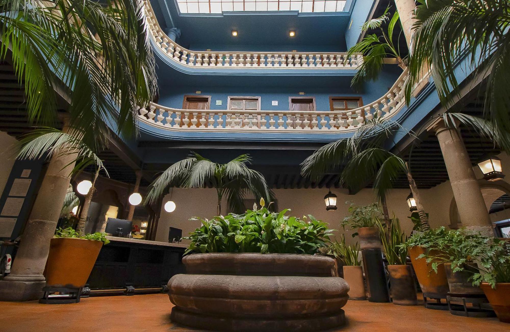 Hotel Casino Morelia Exteriör bild