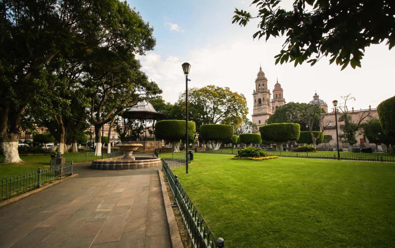Hotel Casino Morelia Exteriör bild
